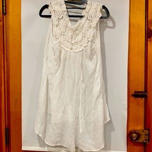 White tank top blouse